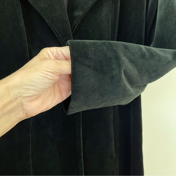 JS Collection VTG Long Black Cotton Velvet Opera Cape Coat Size Small Whimsical - Picture 8 of 11